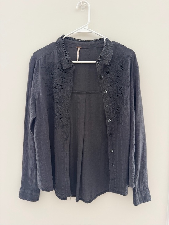 Free People Tops - Free People Black Lace Detail Button-Up Top Women’s Small
